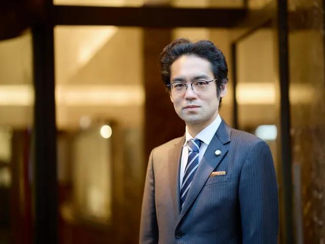 弁護士